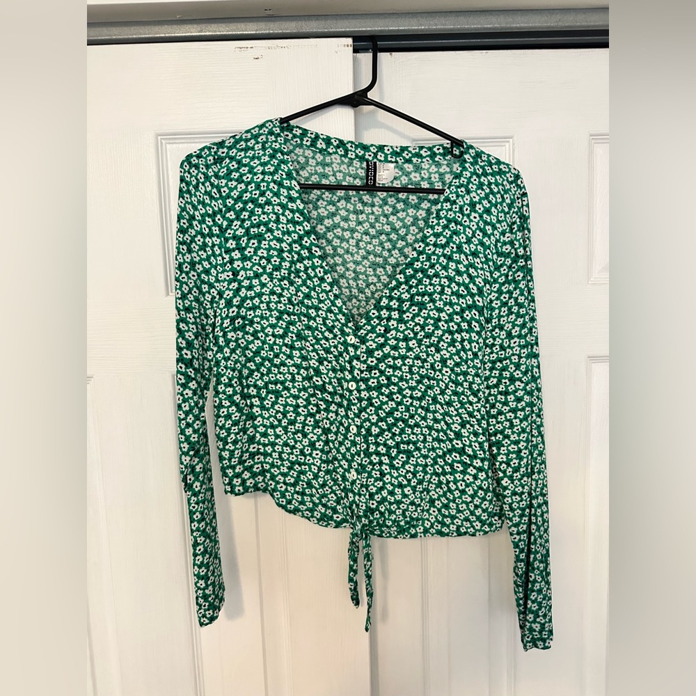 H&M Green Floral Longsleeve Shirt